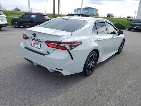 Certified 2023 Toyota Camry SE image 4