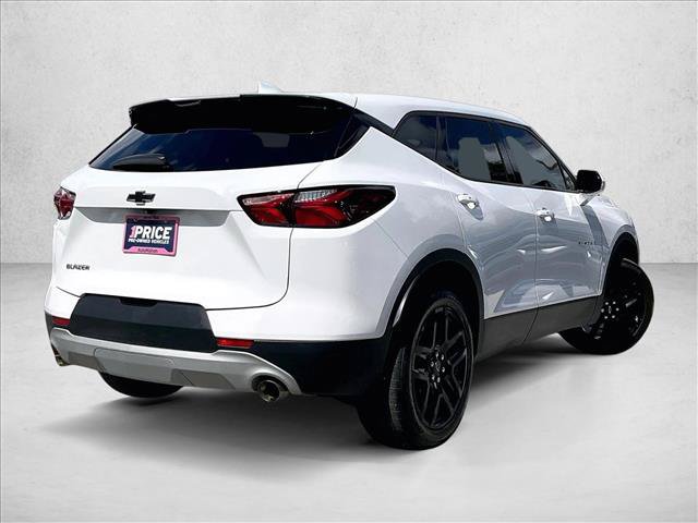 Used 2021 Chevrolet Blazer LT FWD image 2