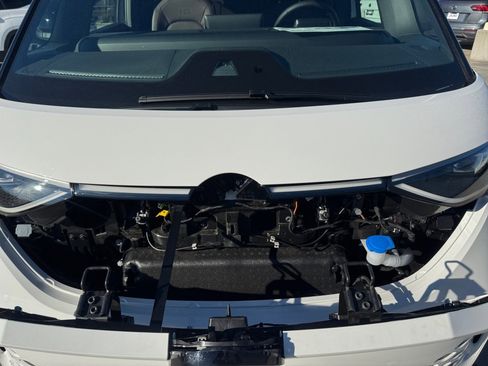 New 2025 Volkswagen ID. Buzz Pro S image 15