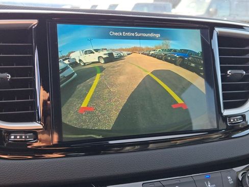 New 2026 Chrysler Voyager LX image 22