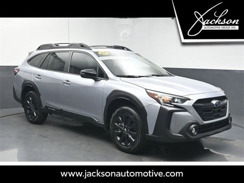 Used 2025 Subaru Outback Onyx Edition w/ Popular Package #2 image 1