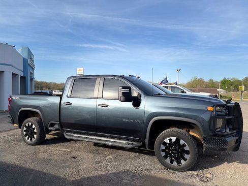 Used 2022 Chevrolet Silverado 2500 Custom w/ Gooseneck/5TH Wheel Package AWD/4WD image 2