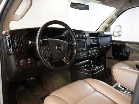 Used 2016 GMC Savana 2500 RWD image 6
