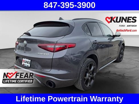 Used 2023 Alfa Romeo Stelvio Veloce AWD/4WD image 10