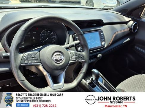 Used 2023 Nissan Kicks SR FWD image 4