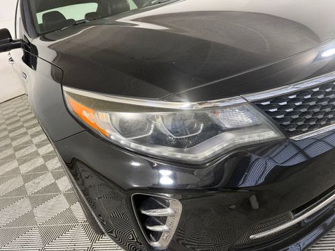 Used 2017 Kia Optima SX FWD image 12