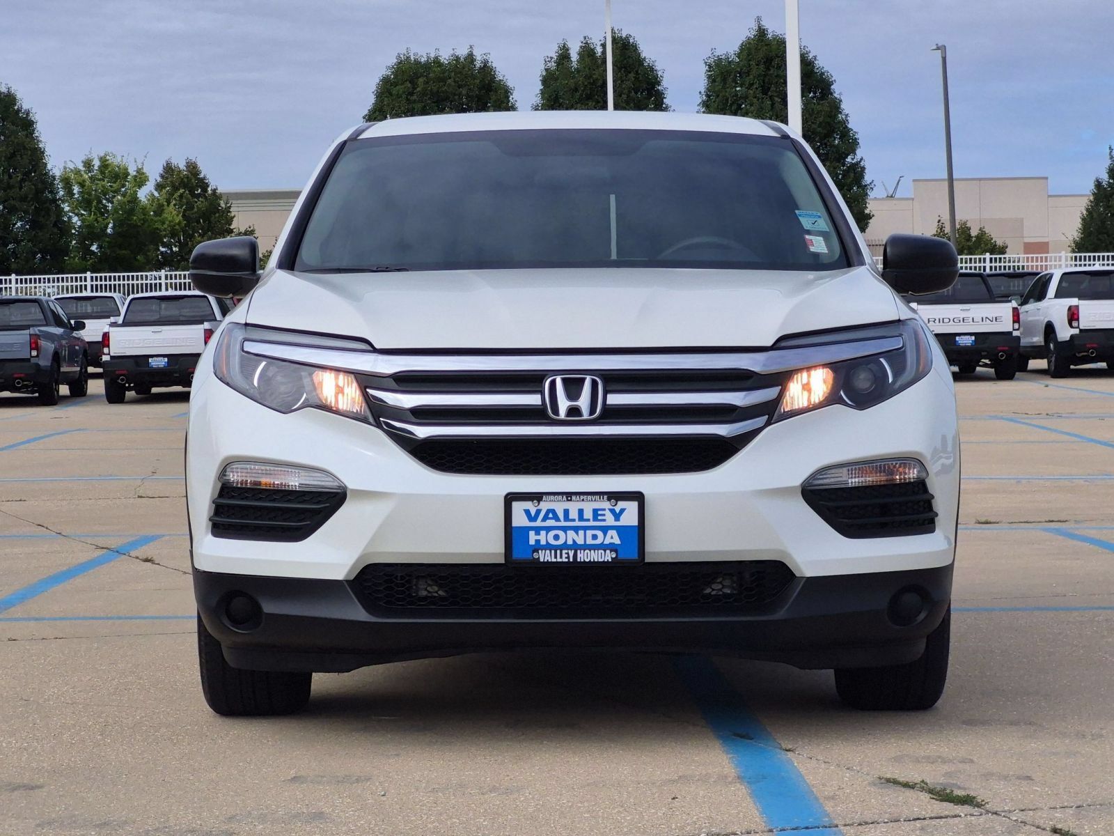 Used 2016 Honda Pilot LX image 4