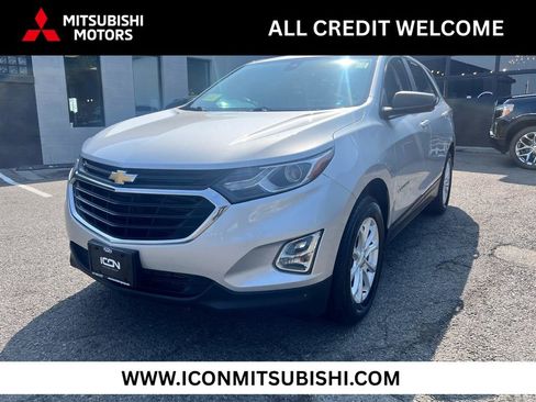 Used 2021 Chevrolet Equinox LS w/ LS Convenience Package AWD/4WD image 1