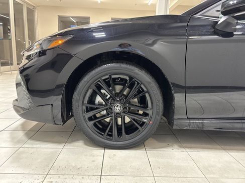 New 2026 Toyota Camry SE image 7