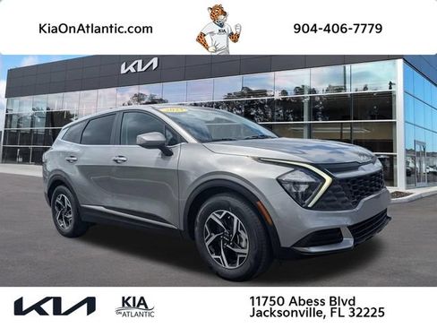 Used 2023 Kia Sportage LX FWD image 1