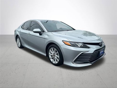 Certified 2023 Toyota Camry LE AWD/4WD image 6
