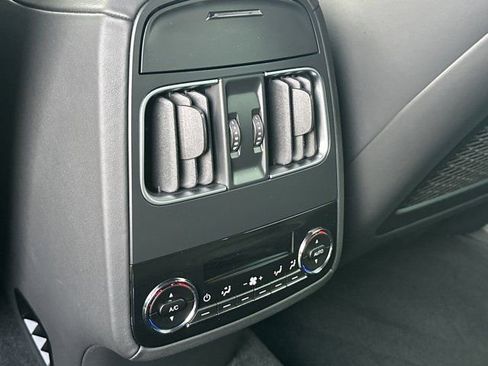 Used 2019 Maserati Levante GTS image 25