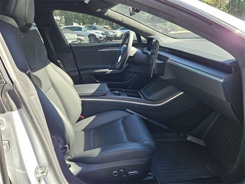 Used 2023 Tesla Model S Standard Range image 15