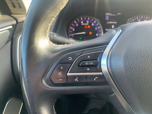 Used 2022 INFINITI Q50 Luxe image 13