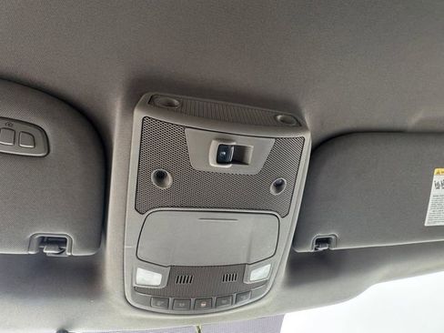 Used 2016 Ford F150 Lariat image 25