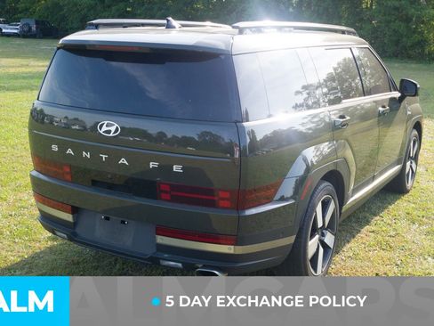 Used 2025 Hyundai Santa Fe Limited FWD image 4