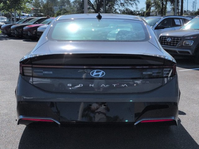 New 2026 Hyundai Sonata SEL FWD image 6
