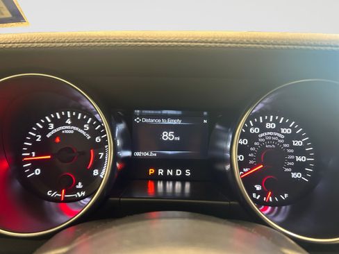 Used 2019 Ford Mustang Coupe RWD image 18