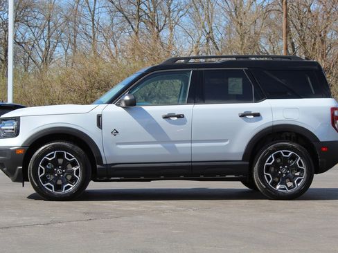 New 2026 Ford Bronco Sport Outer Banks AWD/4WD image 4