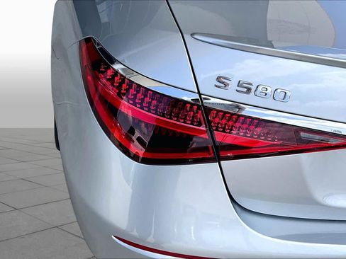 Certified 2021 Mercedes-Benz S 580 4MATIC Sedan image 25