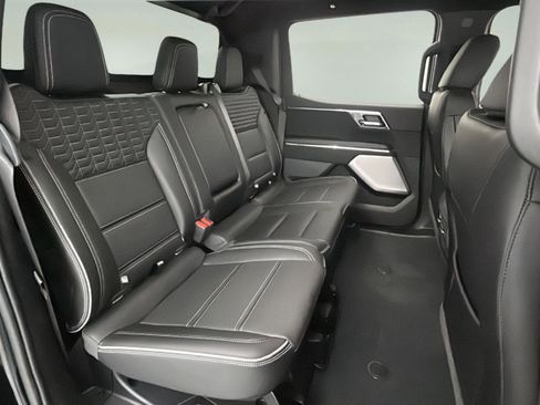 New 2025 GMC Sierra EV Denali image 27