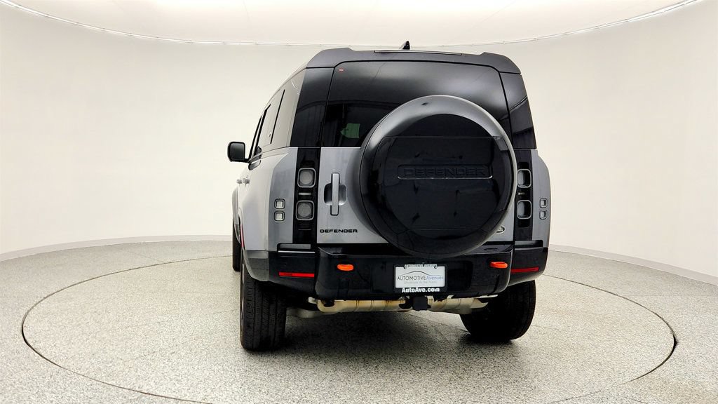 Used 2023 Land Rover Defender 110 X AWD/4WD image 6