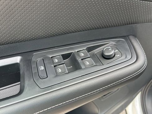 New 2026 Volkswagen Atlas SEL image 19