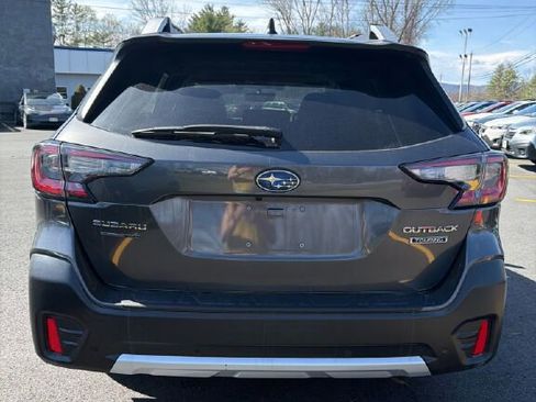 Certified 2021 Subaru Outback Touring XT AWD/4WD image 4