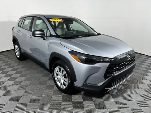 Used 2026 Toyota Corolla Cross L FWD image 3