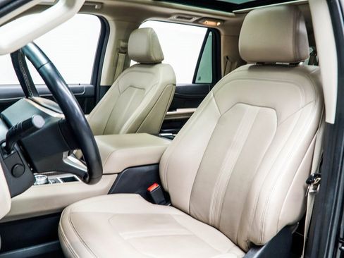 Used 2024 Ford Expedition Max Limited image 32