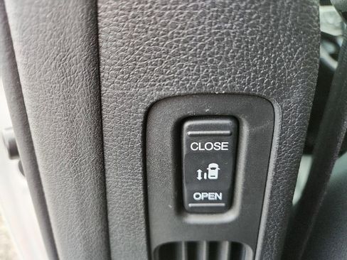 Used 2023 Honda Odyssey Sport image 39