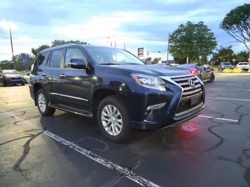 Used 2018 Lexus GX 460 Premium AWD/4WD image 1