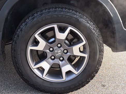 Used 2023 Honda Passport TrailSport image 32