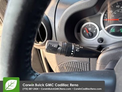 Used 2010 Jeep Wrangler Unlimited Rubicon w/ Dual Top Group AWD/4WD image 27