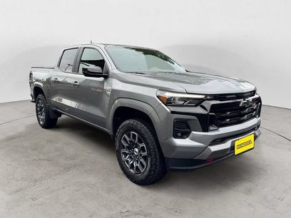 Used 2023 Chevrolet Colorado Z71 w/ Z71 Convenience Package 2