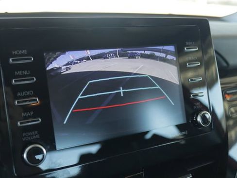 Used 2023 Toyota Camry SE image 17