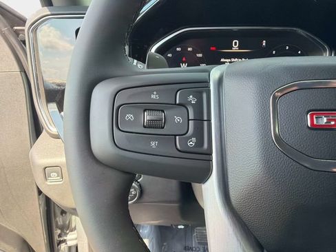New 2026 GMC Sierra 1500 SLT w/ SLT Premium Package AWD/4WD image 29