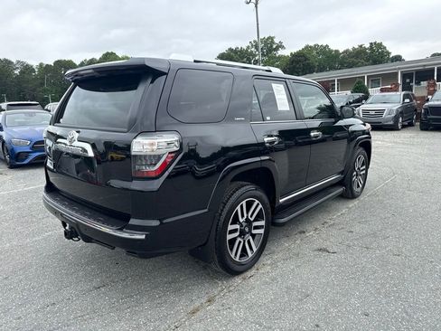 Used 2024 Toyota 4Runner Limited AWD/4WD image 5