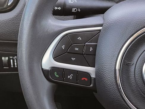 Used 2021 Jeep Compass Latitude w/ Sun and Sound Group image 14