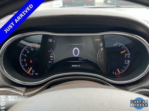 Certified 2020 Jeep Grand Cherokee Overland AWD/4WD image 40