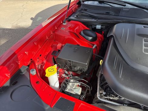 Used 2019 Dodge Challenger GT w/ Plus Package image 43