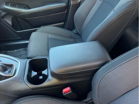 Used 2024 Subaru Outback Premium image 13