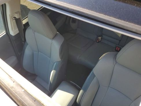 Certified 2024 Subaru Outback Limited XT image 32