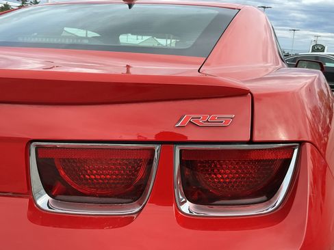 Used 2010 Chevrolet Camaro LT w/ RS Package RWD image 4