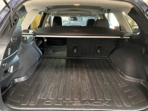 Used 2018 Subaru Outback 2.5i Limited w/ Popular Package #2 image 30