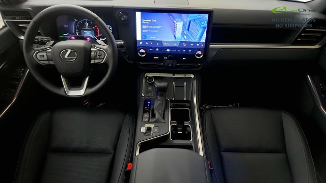 Used 2026 Lexus GX 550 w/ Accessory Package (2T) AWD/4WD image 54