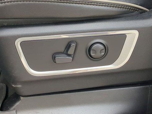 Certified 2023 RAM 1500 Laramie image 22