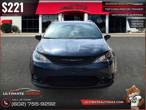 Used 2019 Chrysler Pacifica Touring-L w/ Advanced Safetytec Group FWD image 6