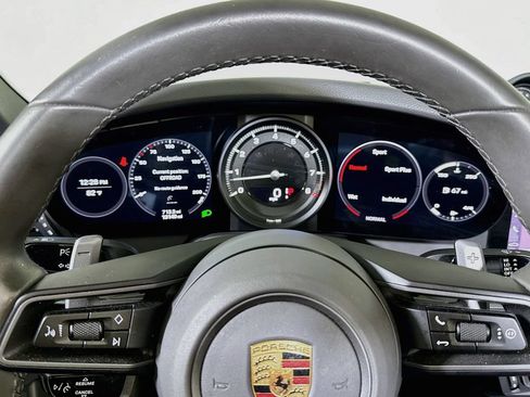 Used 2021 Porsche 911 Carrera RWD image 13