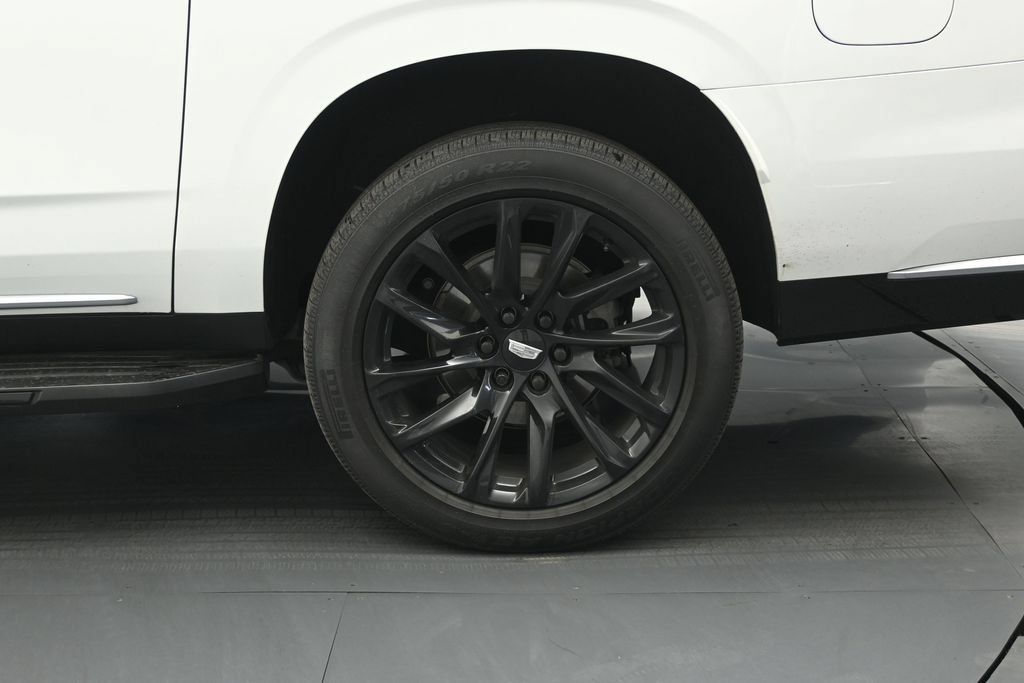 Used 2021 Cadillac Escalade ESV Luxury AWD/4WD image 6